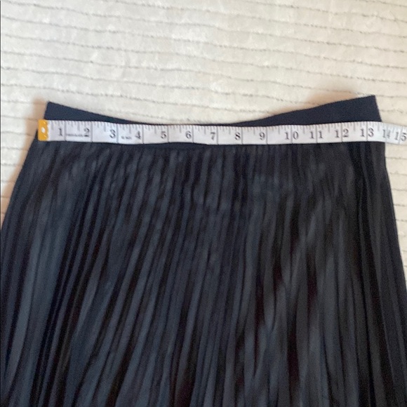 ALLEN B Elegant Black and Pink Pleated Maxi Skirt - Picture 7 of 9